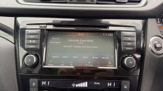 Nissan Qashqai 1.3 DiG-T N-Connecta 5dr [Glass Roof Pack] Petrol Hatchback